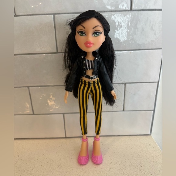 BRATZ Jade Doll  I Love Stripes Leather Jacket Toy Girls Kids - Picture 1 of 5